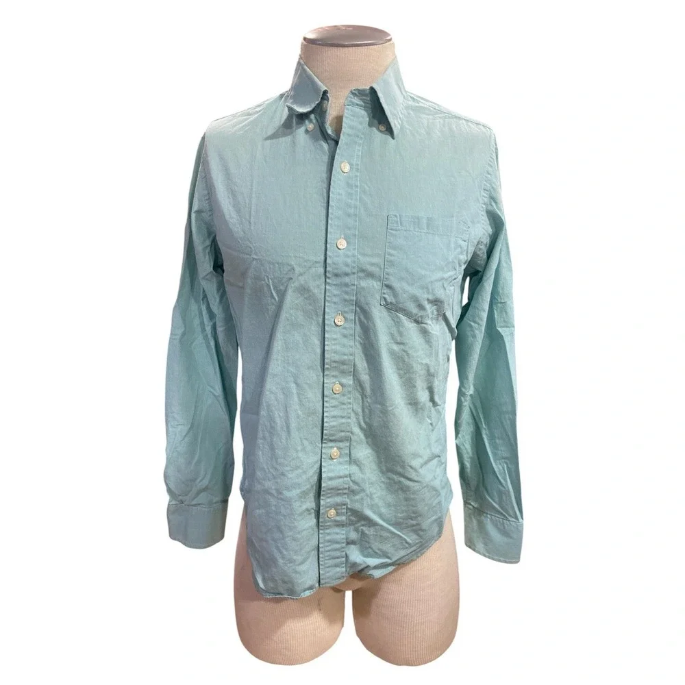 Banana Republic Mens Button Down Shirt Small Light Blue Long Sleeve